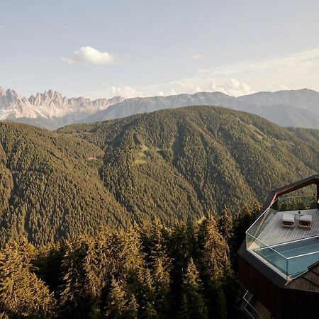Forestis Dolomites Бресаноне Екстериор снимка